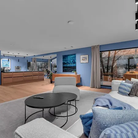 Northstay - Scandi-luxe Family - The View, Modern House With View, Sleeps 8 Leilighet *