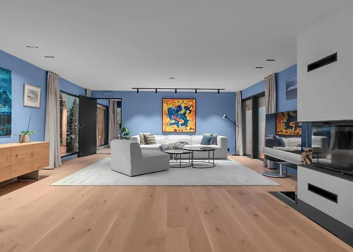 Northstay - Scandi-luxe Family - The View, Modern House With View, Sleeps 8 * Tromsø