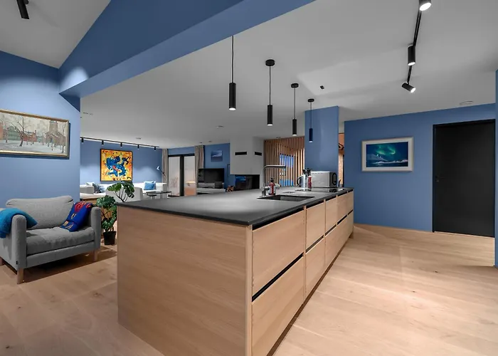 Northstay - Scandi-luxe Family - The View, Modern House With View, Sleeps 8 Leilighet Tromsø