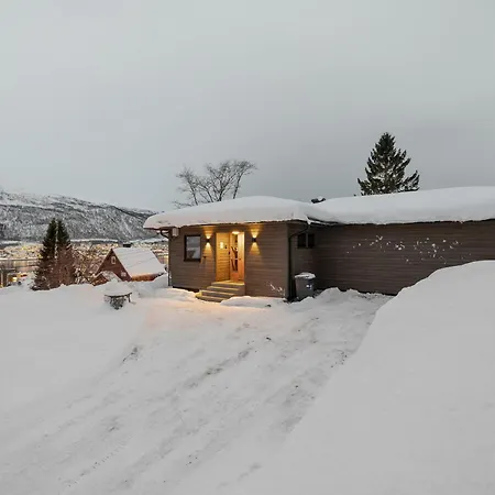 Northstay - Scandi-luxe Family - The View, Modern House With View, Sleeps 8 Appartement