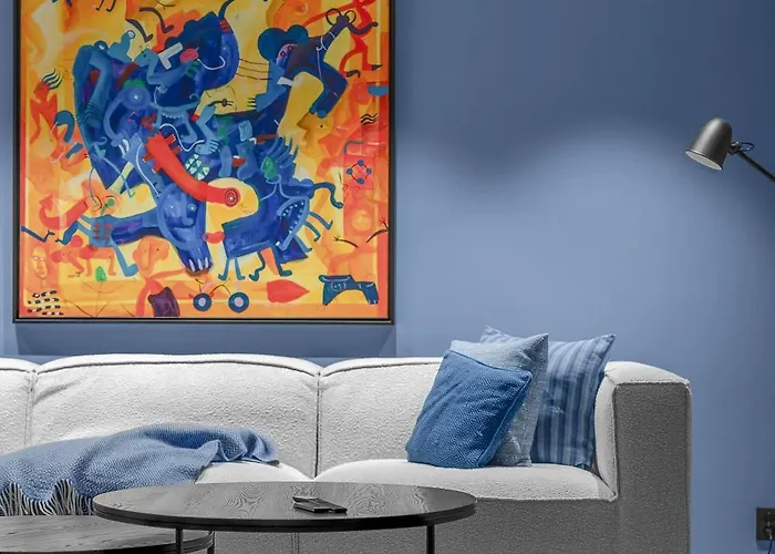 아파트 Northstay - Scandi-luxe Family - The View, Modern House With View, Sleeps 8 트롬쇠