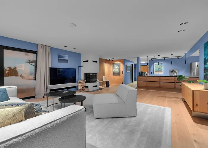 Northstay - Scandi-luxe Family - The View, Modern House With View, Sleeps 8 아파트